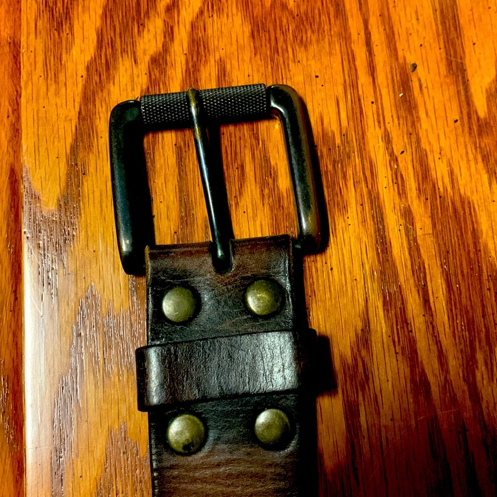 Old Navy brown leather belt 37-41